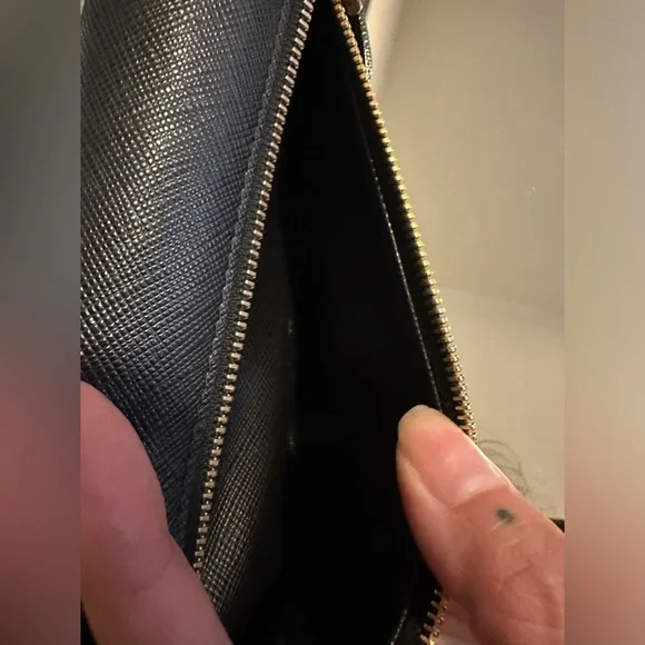 Prada ribbon long saffiano black continental bow wallet with Prada box - Picture 8 of 16